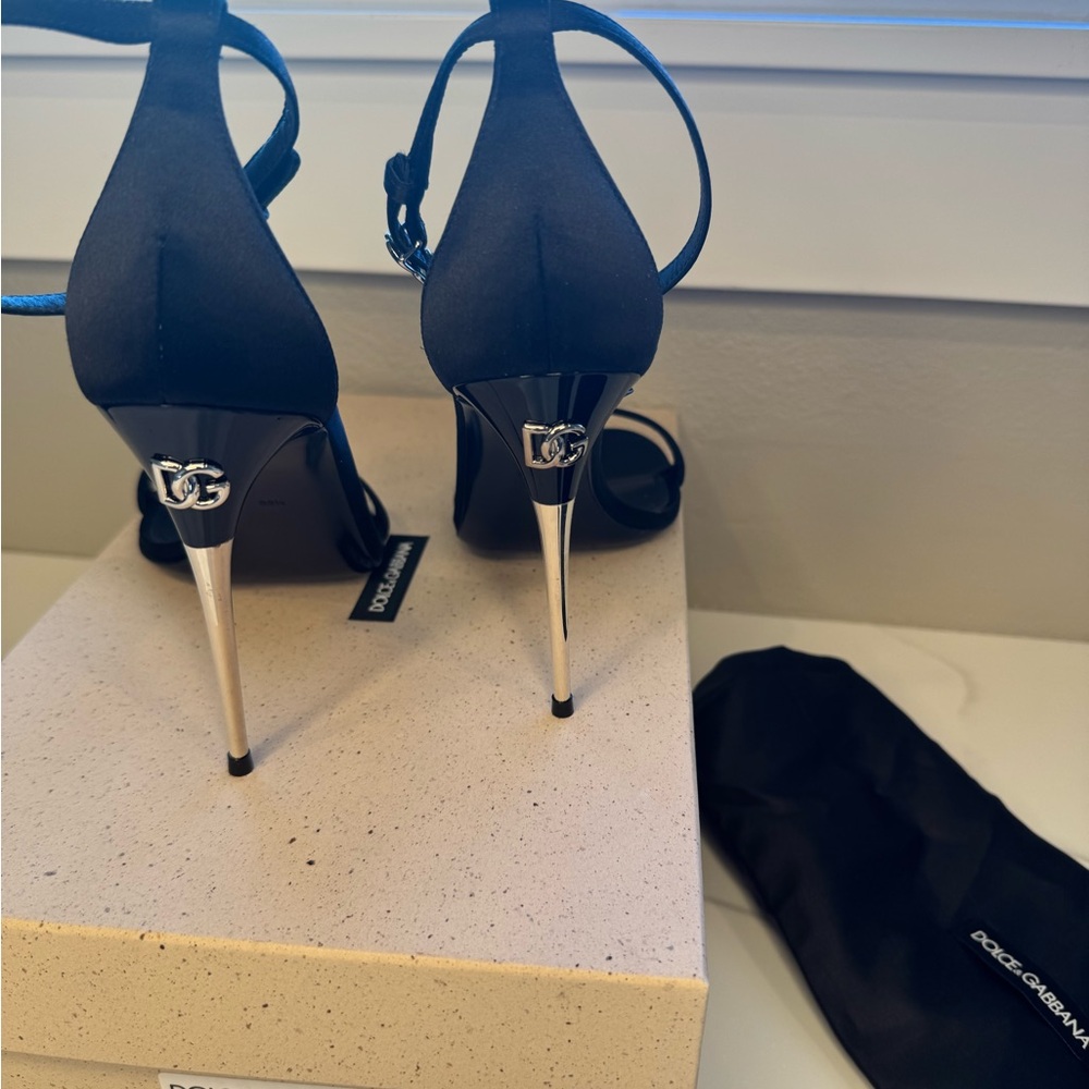 Dolce & Gabbana Black Stiletto Heels with Ankle Strap - Picture 8 of 12